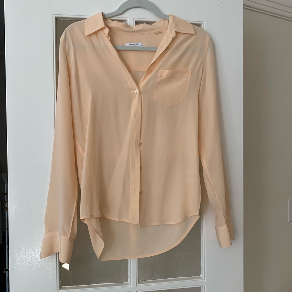 Silk Equipment top